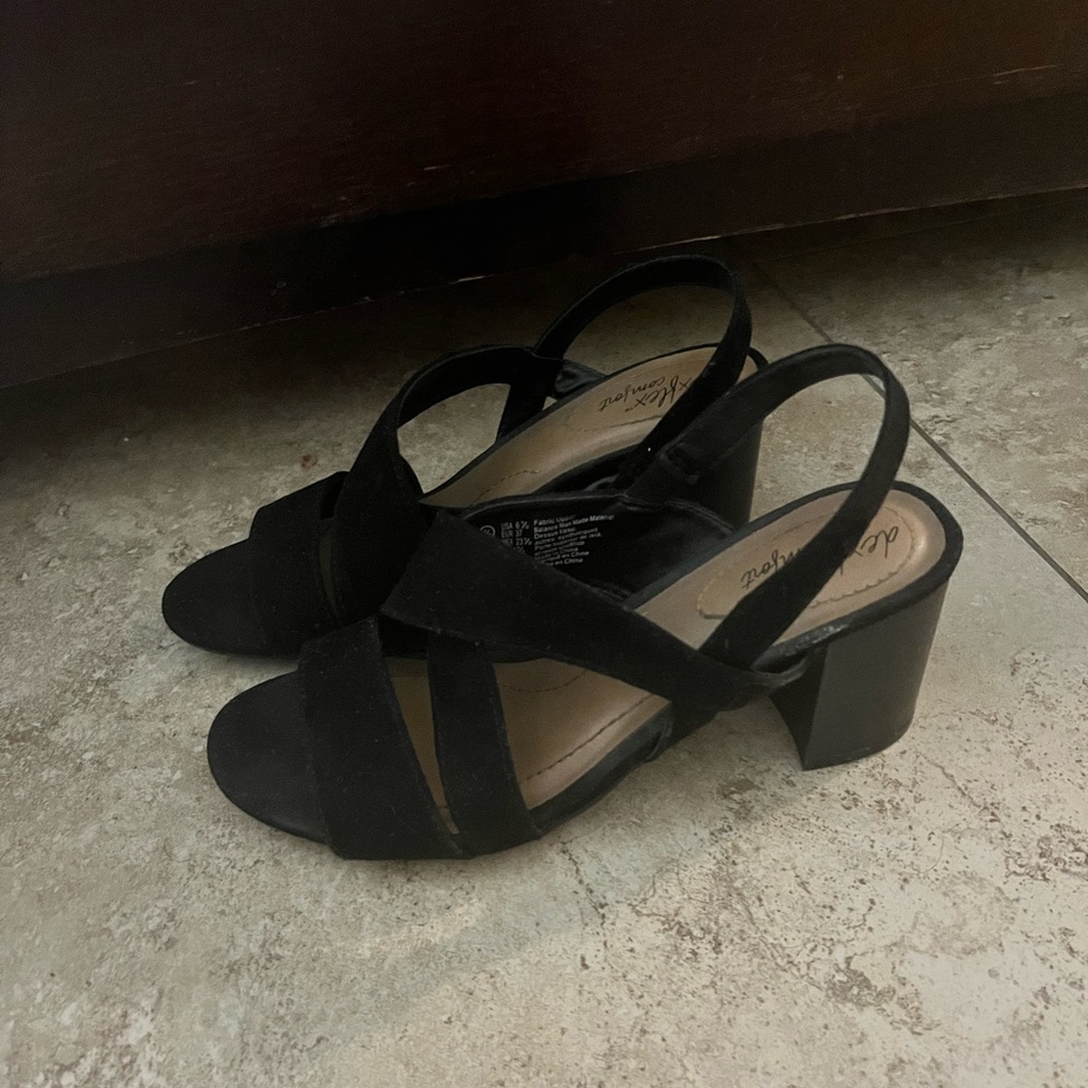 Black chunky heels